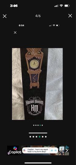 Disney THE HAUNTED MANSION “GLOW-IN-THE-DARK “ Resin Table Clock 16”