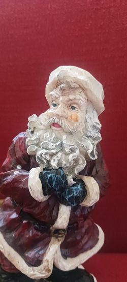 Wine Bottle Holder Santa Claus Pulling Bottle in Bag Sack Kirkland's Holiday (Bottle Not Included)