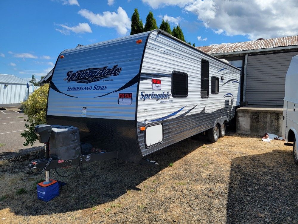 2016 Springdale Summerland 2600 TB