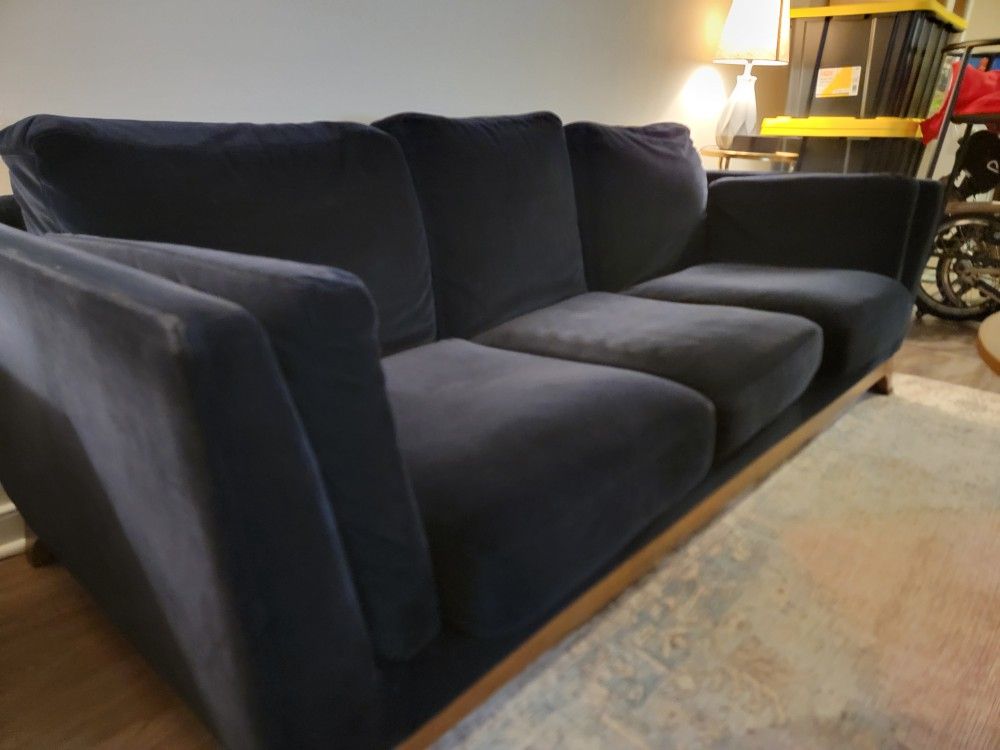 Article - Velvet Sofa