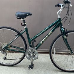 Trek Multitrack 7200 Ladies Step Through Bike 