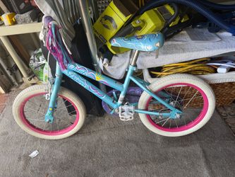Girls bike 18”