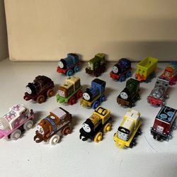 Thomas The Train And Friends Minis Lot Of 15 Mini Micro Trains