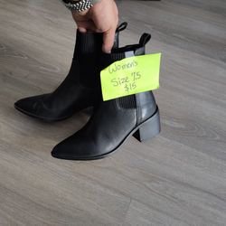 Women's Heeled Pointy Toes Boots 7.5