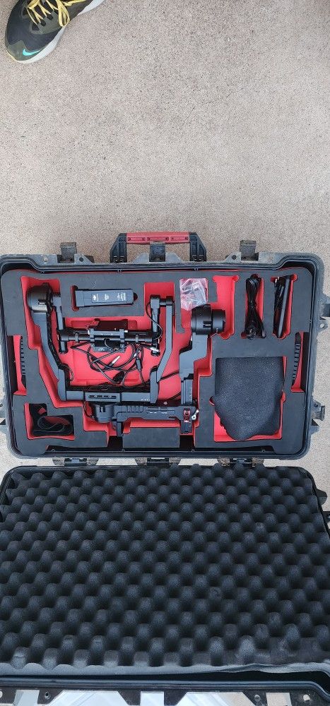 DJI Ronin Gimbal Setup With Rolling Case
