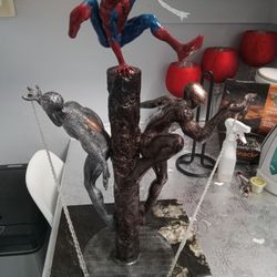 Spiderman resin statue really cool 22 inches tall $140