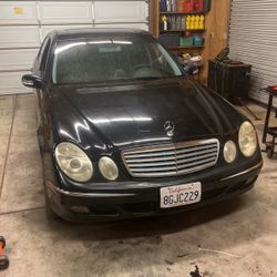 2005 Mercedes-Benz E-Class