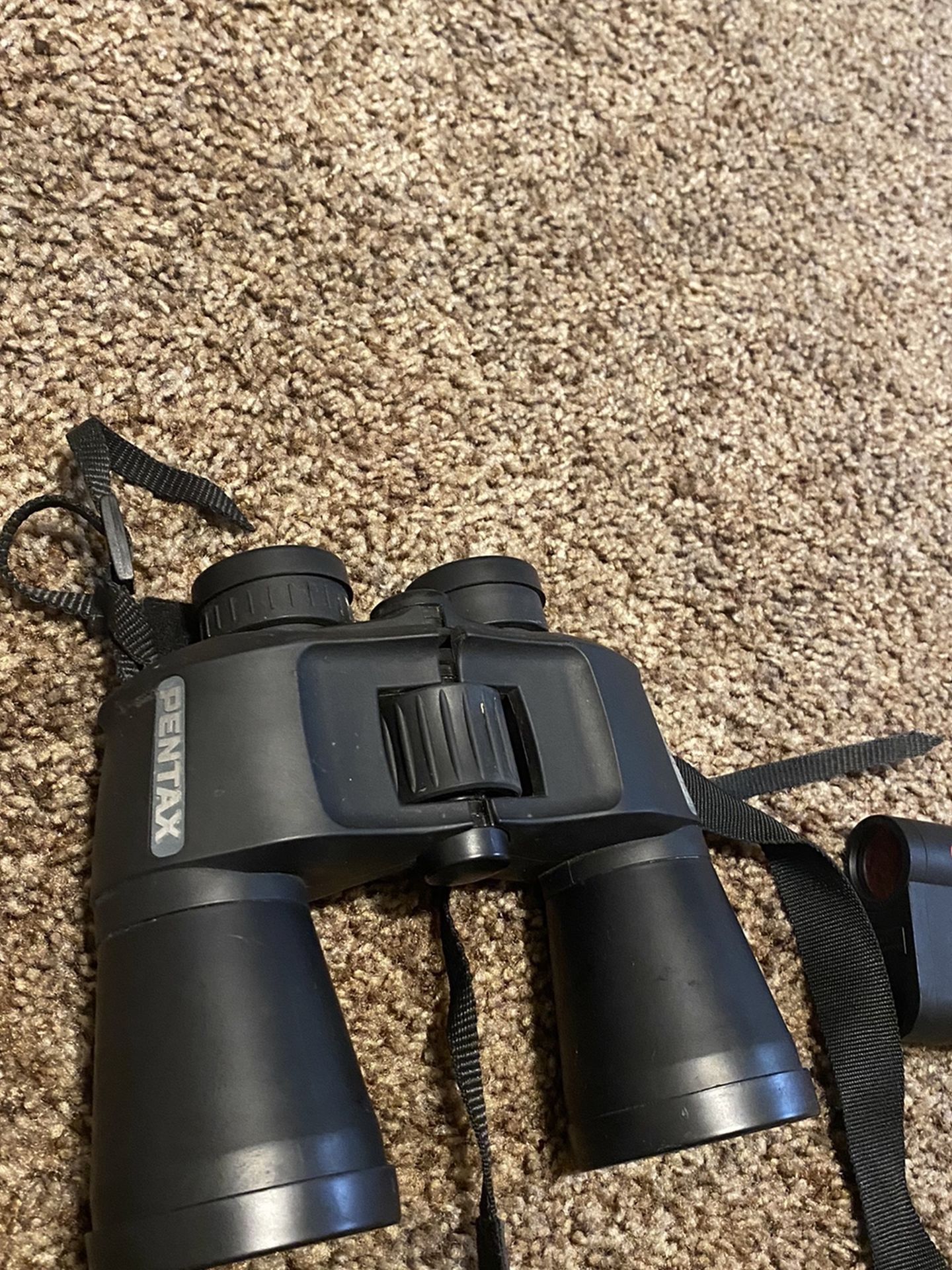 Range Finder/ Binoculars