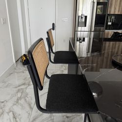 4 Barstools