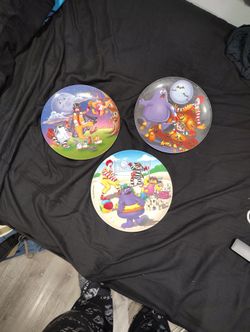 McDonald's Vintage 1997, 2000 And 2001 Plastic Plates. 