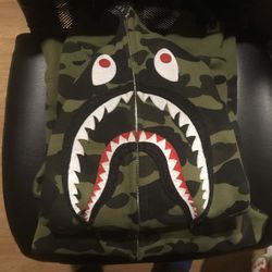 Bape camo shark hoodie size XL