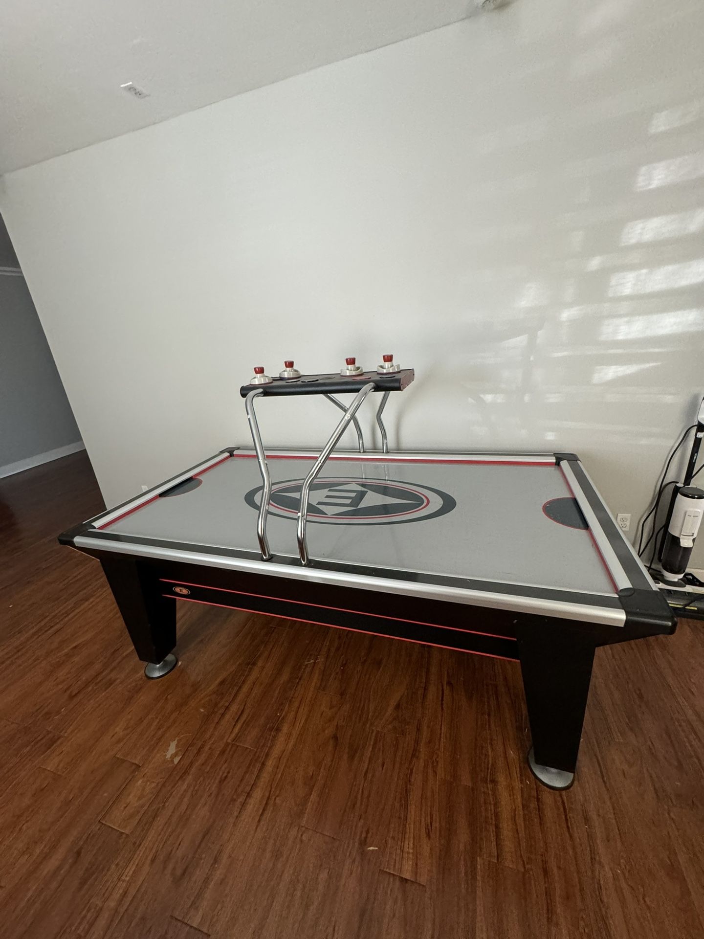 Air Hockey Table