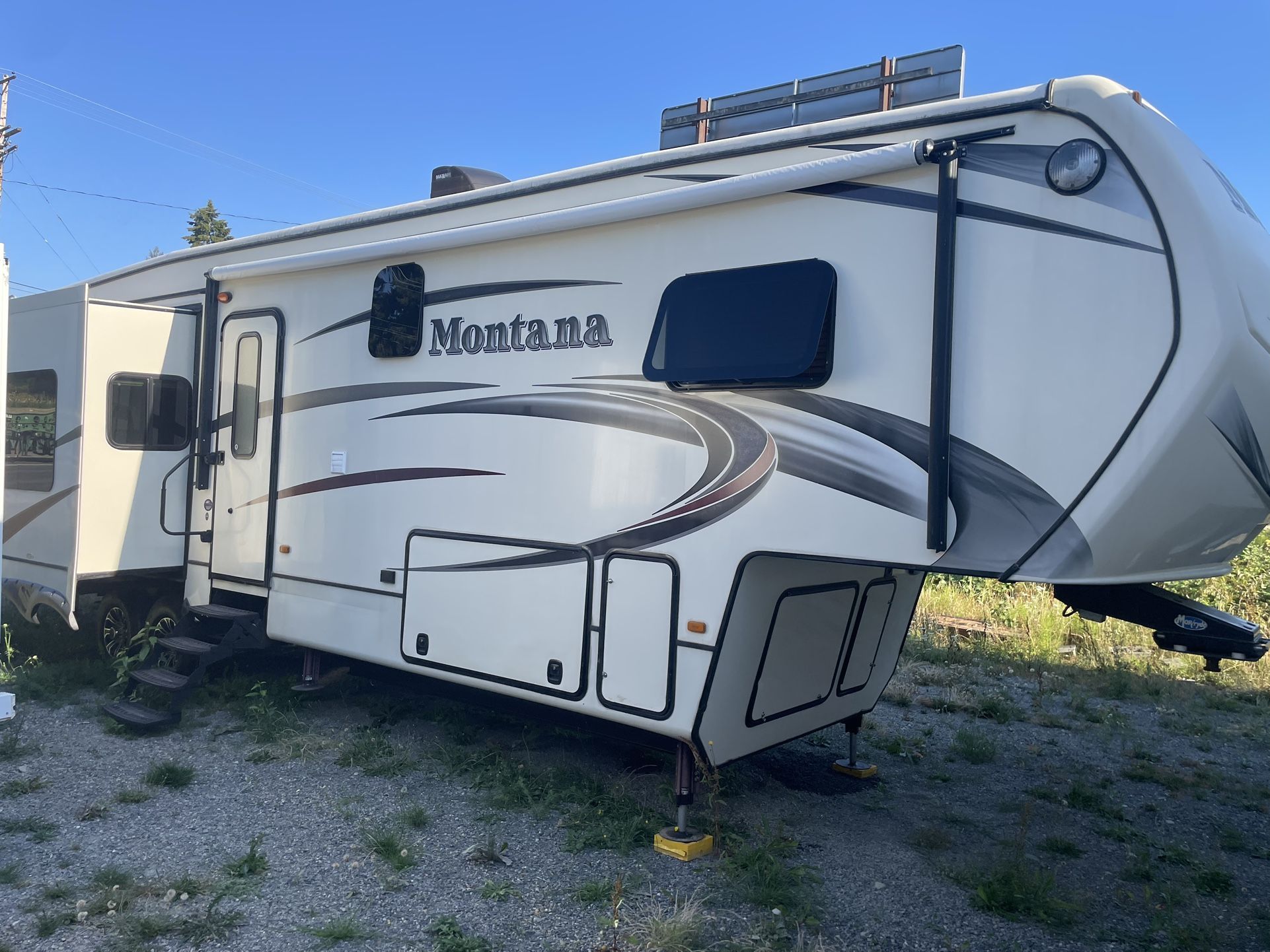 2015 Keystone Montana