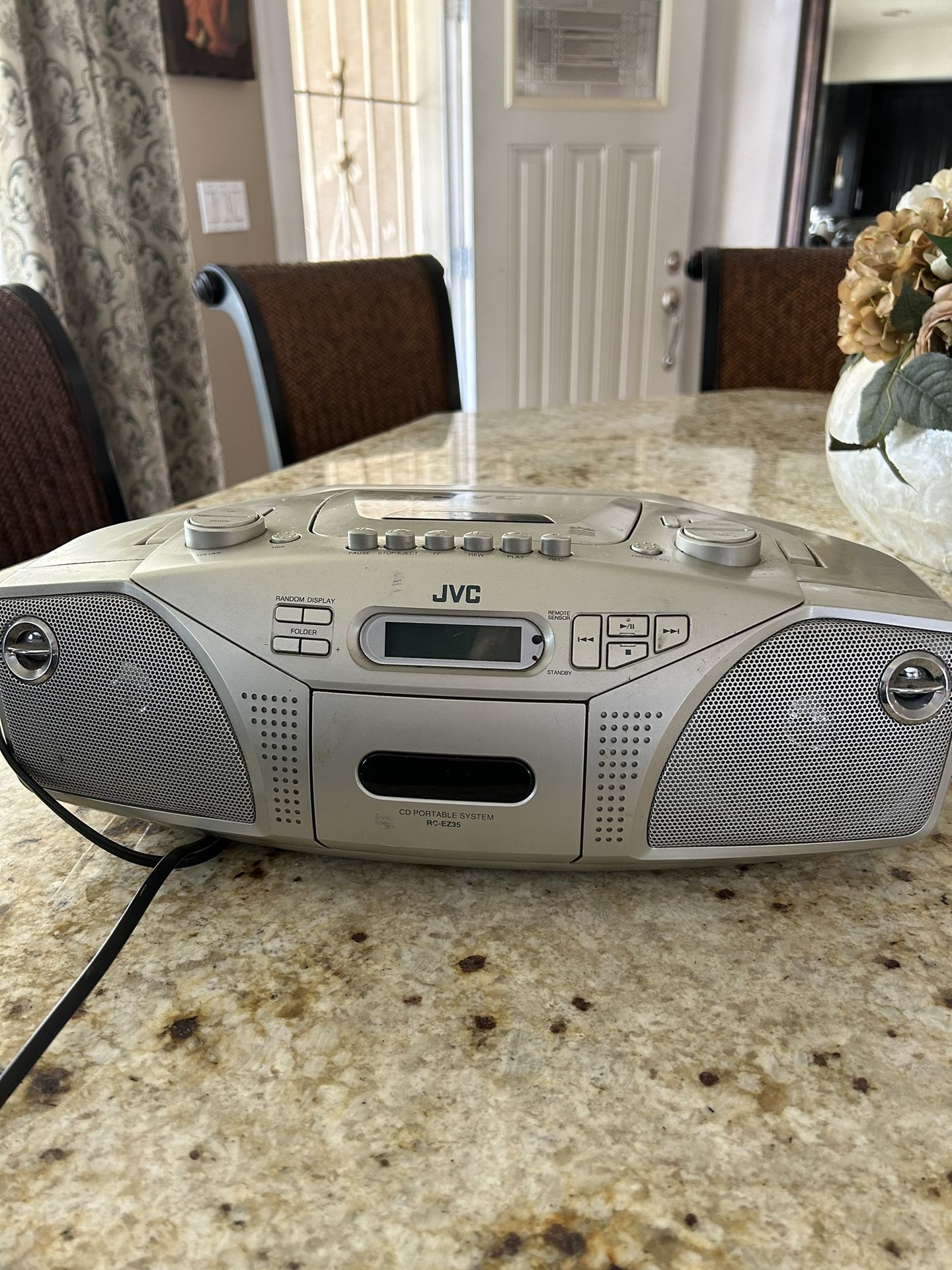 JVC FM radio, CD & cassette player, RC-EZ35S, tested works great