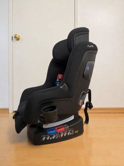 Nuna Rava Carseat