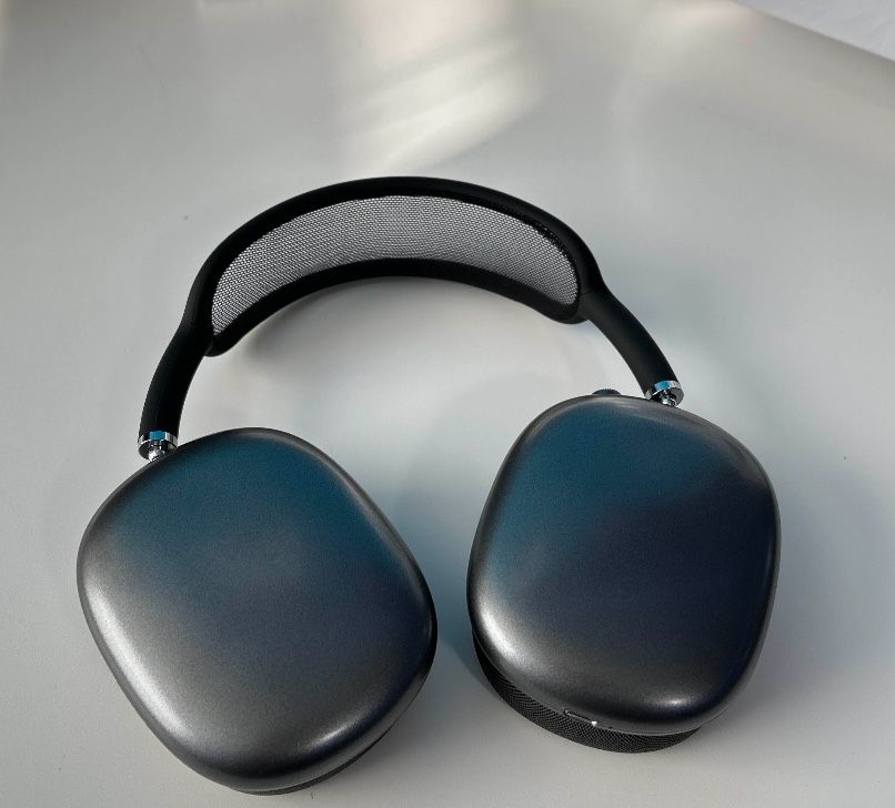 Apple AirPods Max