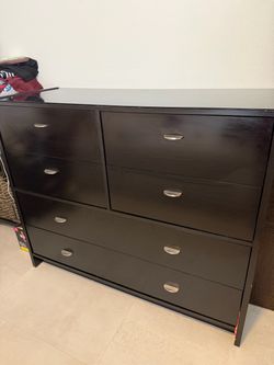 2 DRESSERS - Gentle use