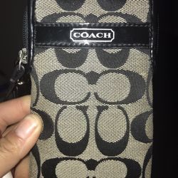Brand New Women’s Coach Signature Phone/ Wristlet  For Sale