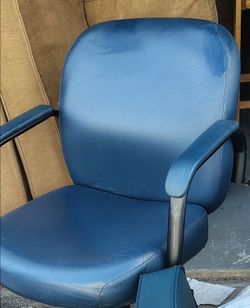 Blue Leather Office Chair with Armrests
