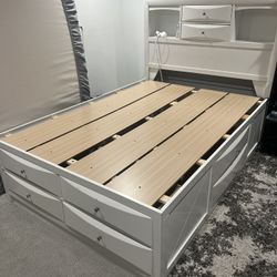 White Queen Bed Frame – Good/Moderate Condition  