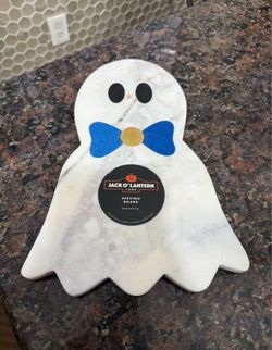 HALLOWEEN MARBLE GHOST SHAPED CHARCUTERIE BOARD HALLOWEEN CHARCUTERIE BOARD NEW VERY HEAVY CUTTING BOARD