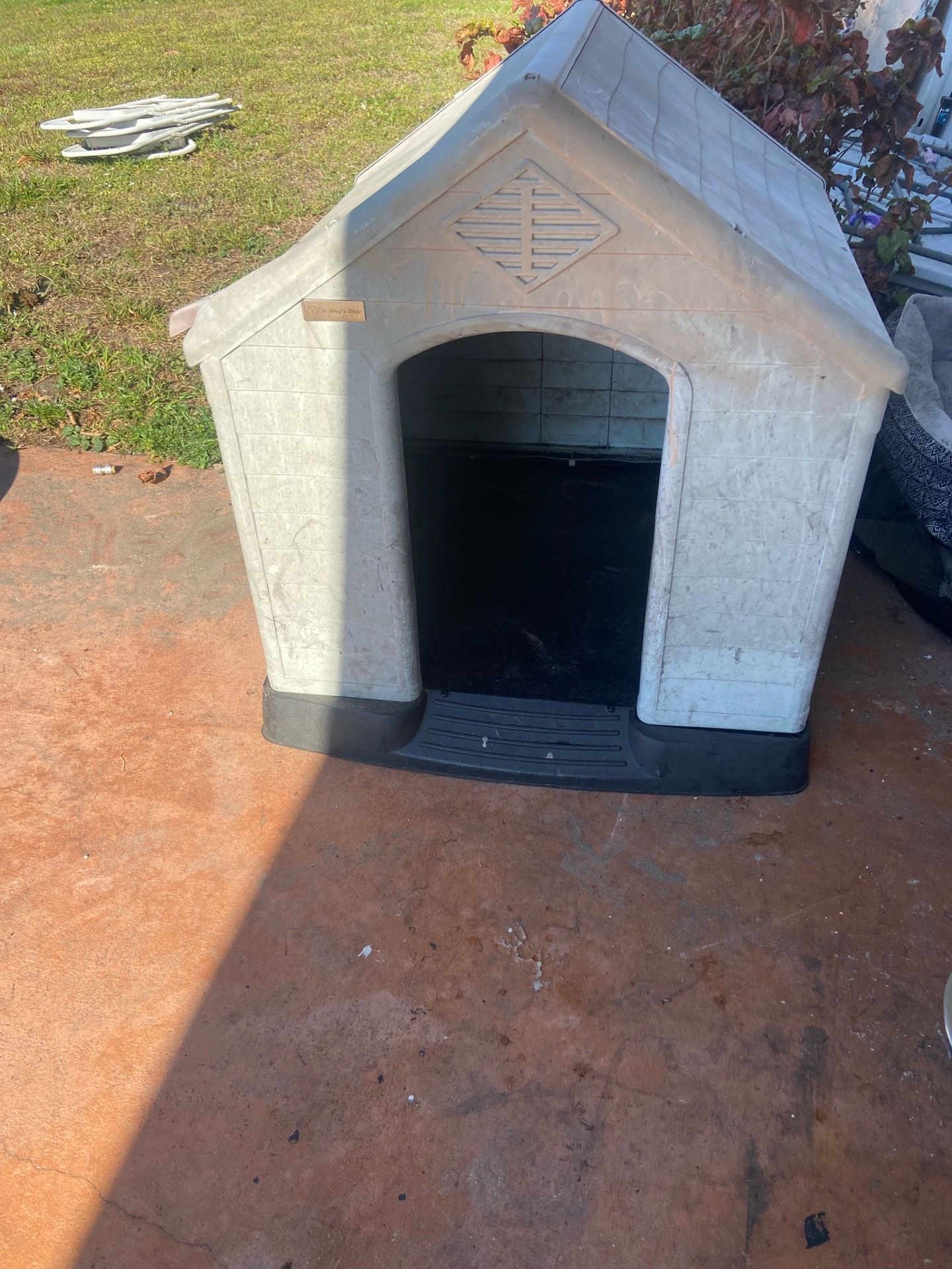 Dog house