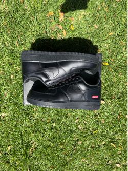 Nike Supreme Air Force 1 Low