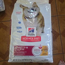 Hill's Science Diet adulr 1-6 35lbs