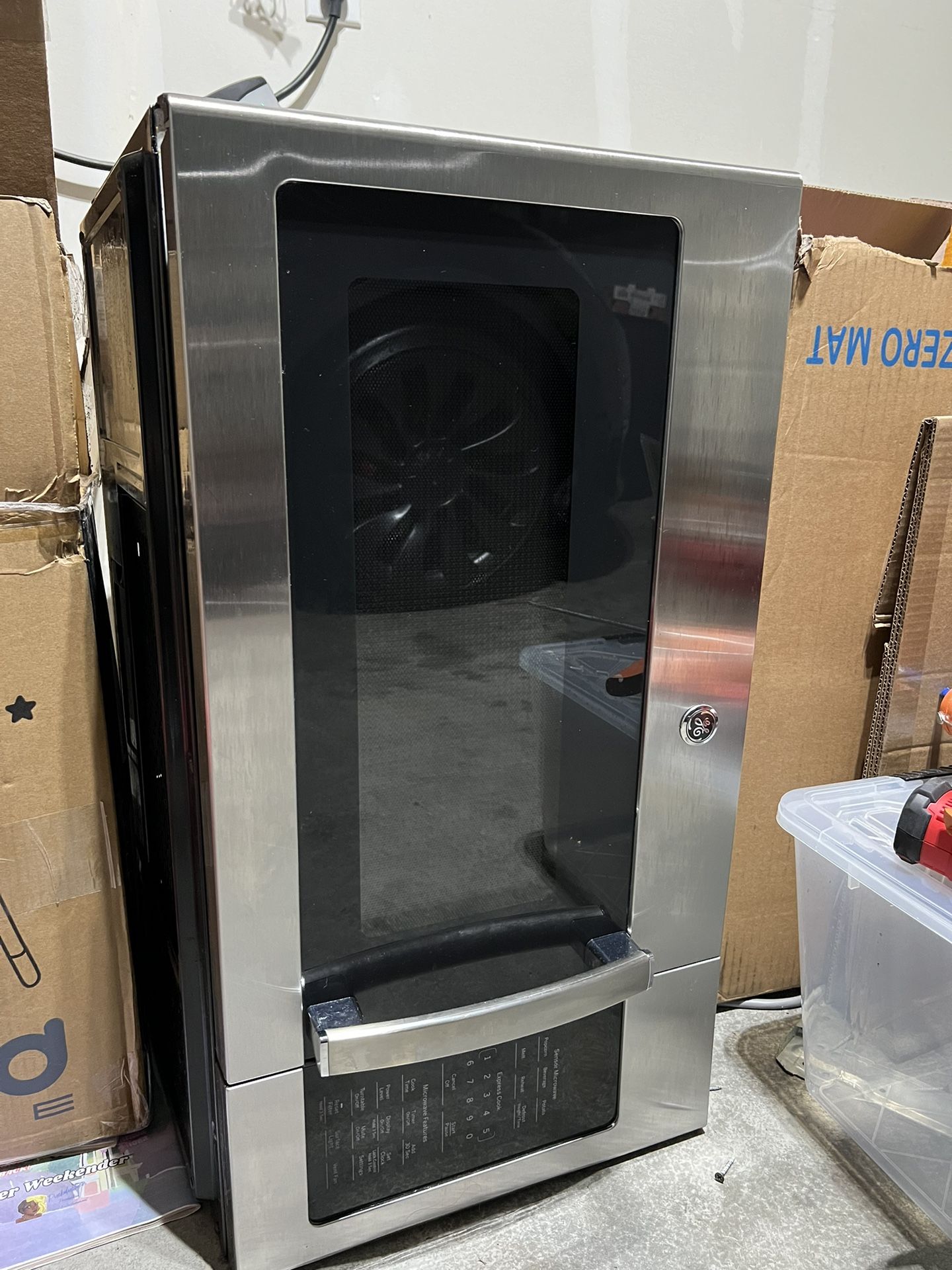 FREE Microwave (over the range)