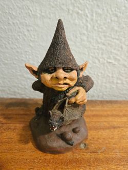 PENDING SALE GOBBY & LOU Gnome Figurine Exclusively Flambro by Dutch Artist Rien Poortvliet RARE