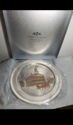 RED & BARTON COLLECTIBLE PLATES