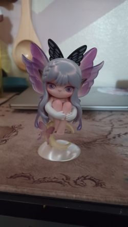 Suri Mystery Castie - Mystic Butterfly Blind Box
