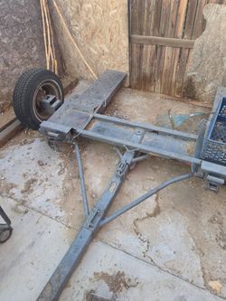 Tow dolly