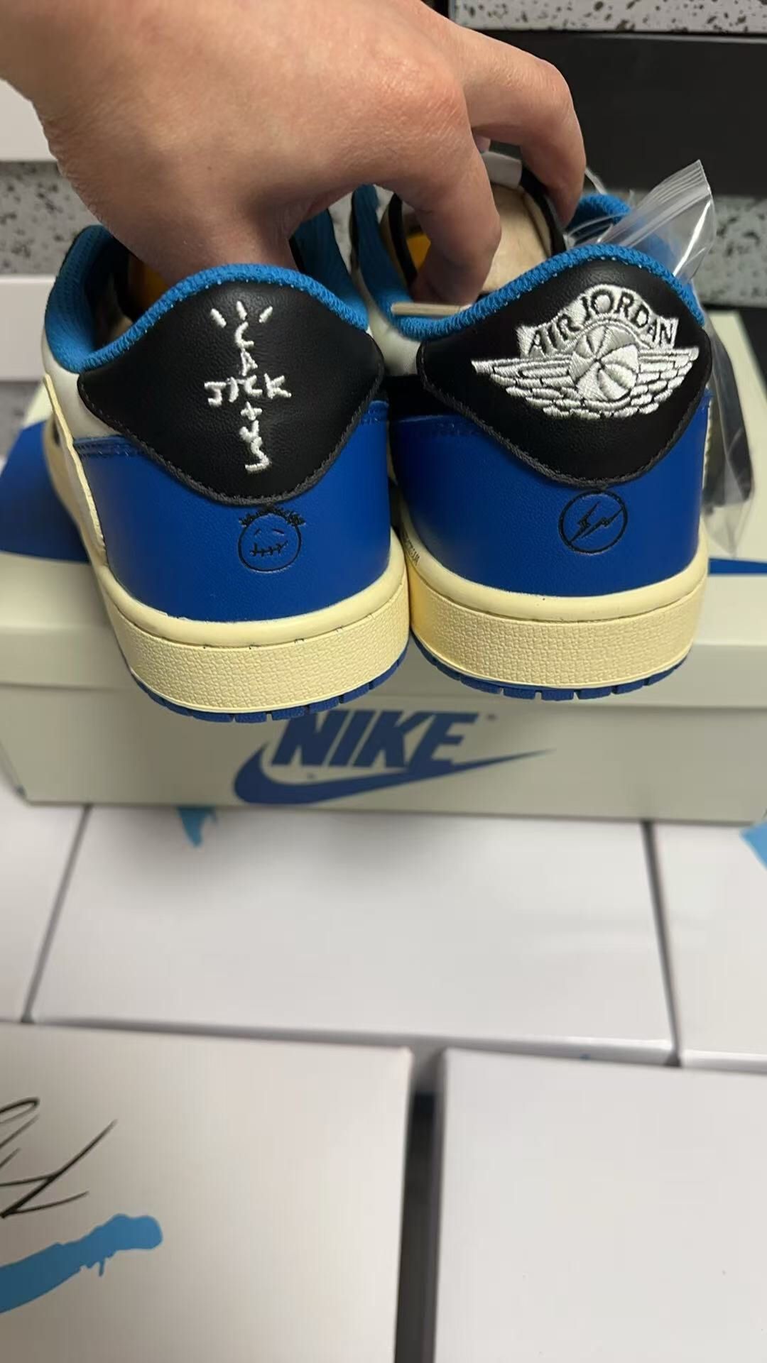 Urgent Sale!! Travis Scott x Fragment Design x Jordan Air Jordan 1 Low OG SP
