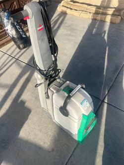 Carpet cleaner