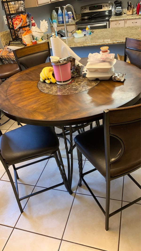 Dining table for Sale in Dallas, TX OfferUp