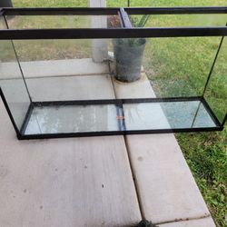 Fish Tank With Stand 65-70 Gallons