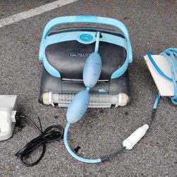 Dolphin Nautilus CC Plus Pool Cleaner