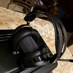 Audeze LCD-5 Open-Back Over-Ear Planar Magnetic Headphones
