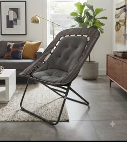 Folding chair chaise