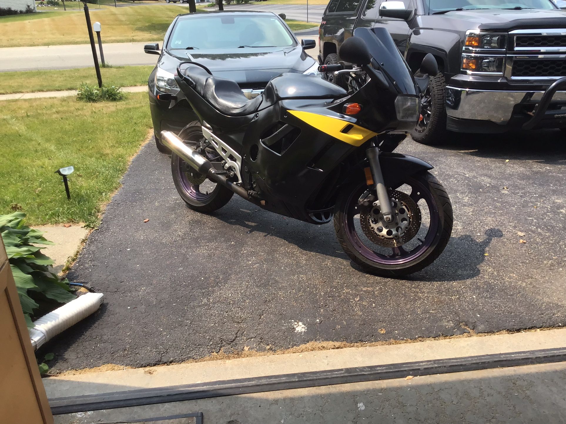 1996 Suzuki 600 katana for Sale in Island Lake, IL OfferUp