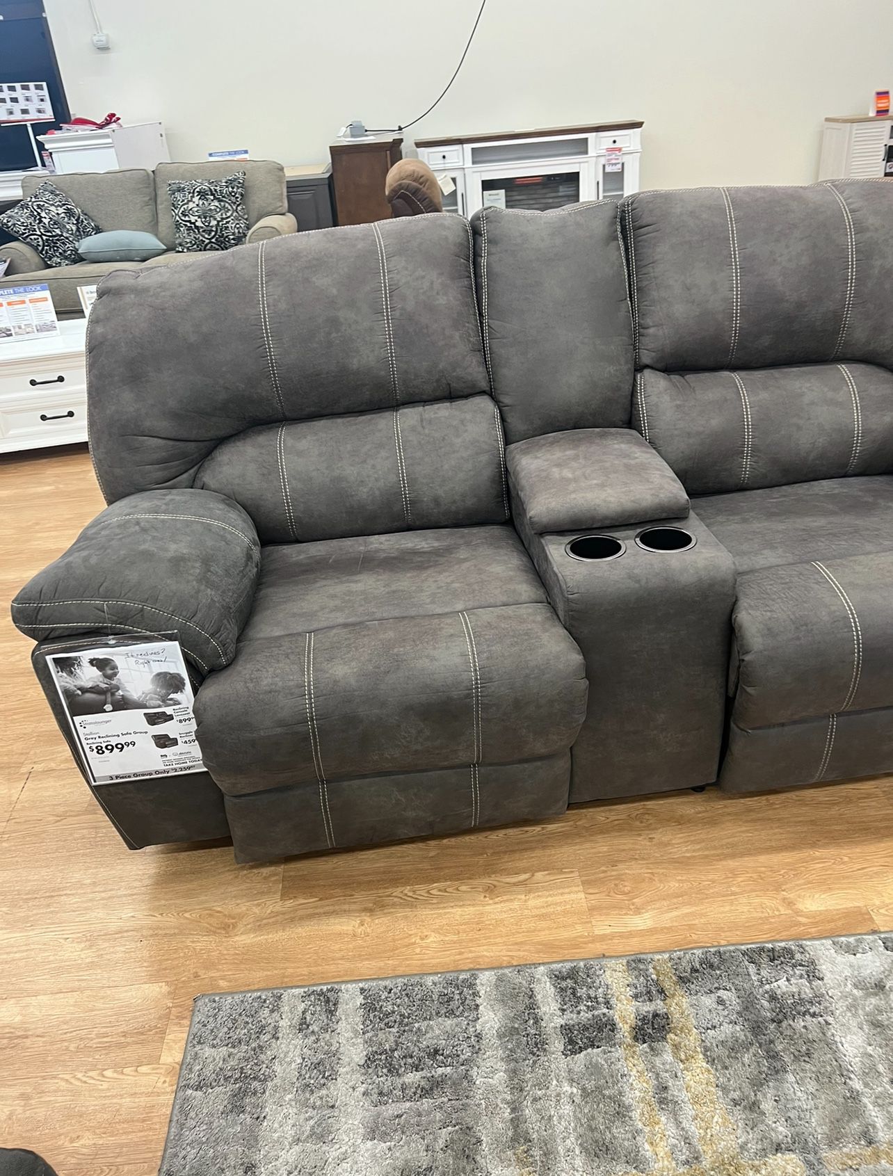 Double Reclining Couch With Center Console 