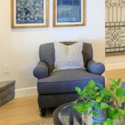 Blue Love Chair 