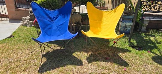 Vintage sling butterfly chairs