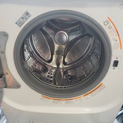 
5.2 cu. ft. Mega Capacity TurboWash™ Washer with Steam Technology