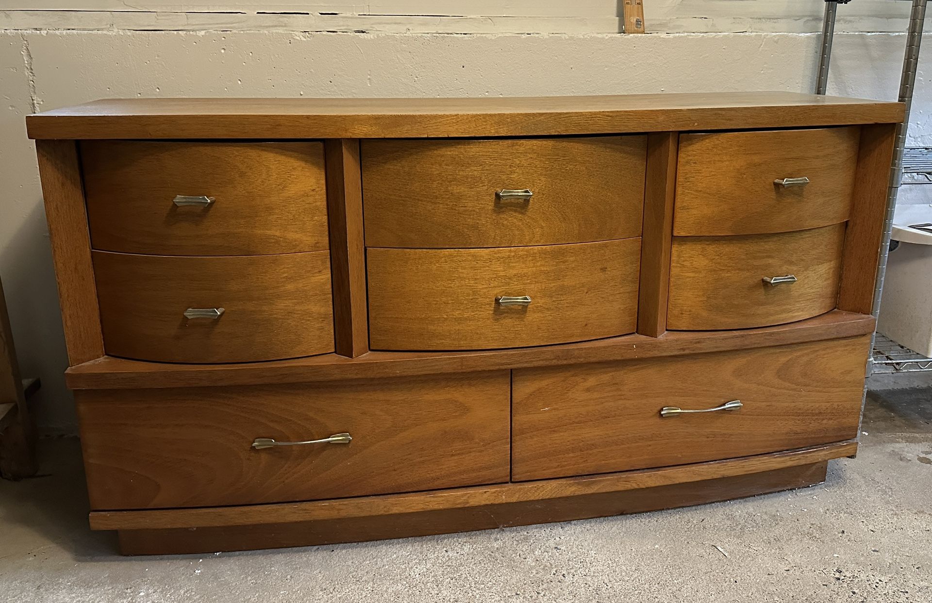 Mid Century-esque drawers.