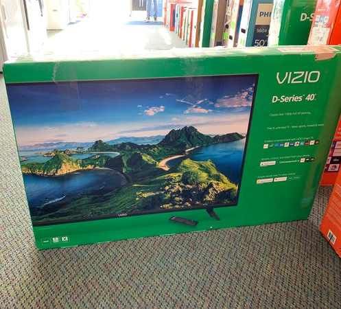 BRAND NEW VIZIO D-SERIES 40” tv BZ