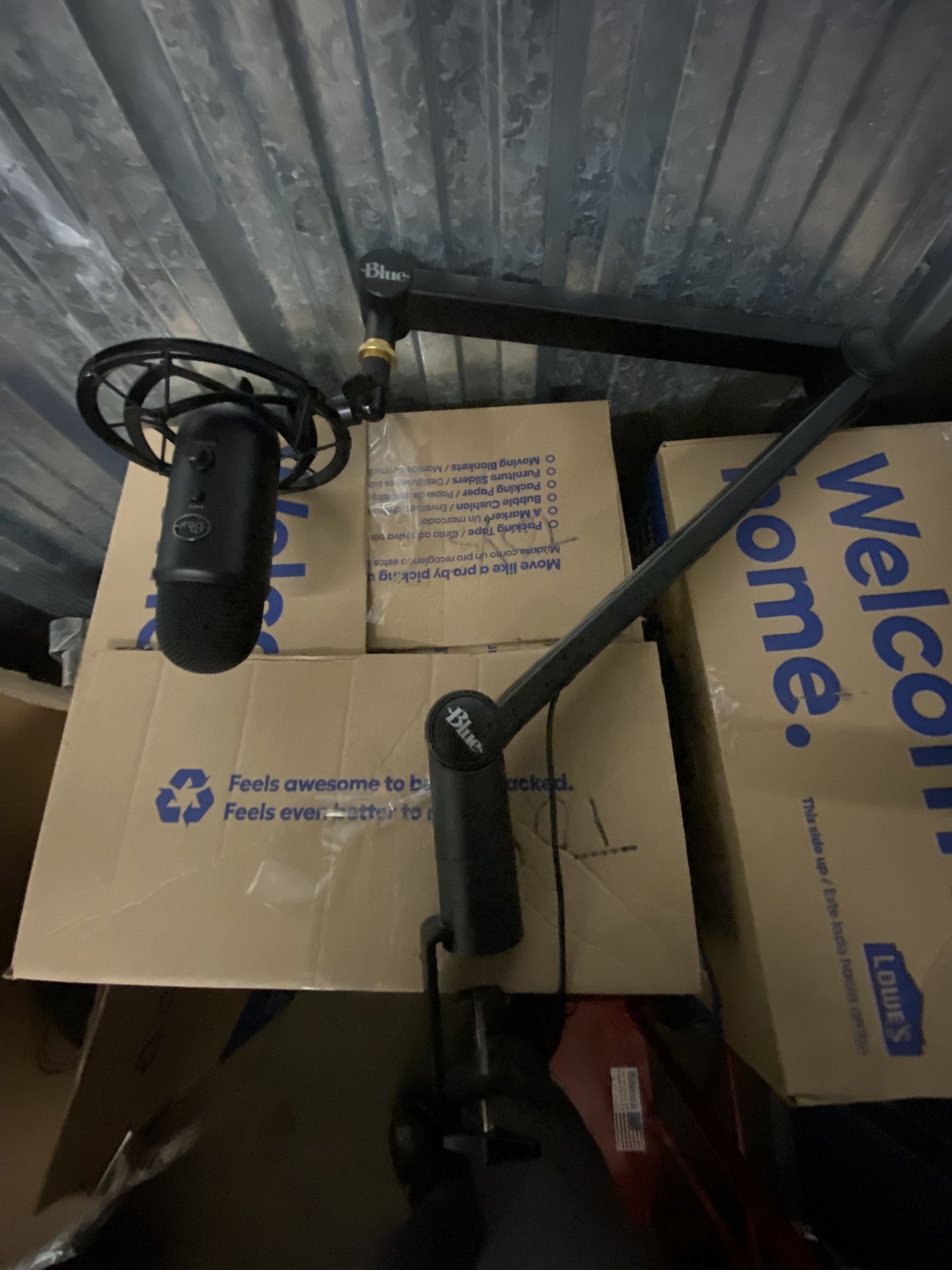 Working Blue Yeti Mic With Boom Arm