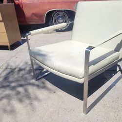 Mid Century Accent Chair