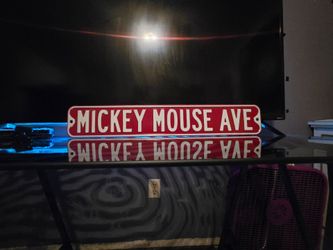 Decortive Red and White Metal Mickey Mouse Ave Street Sign